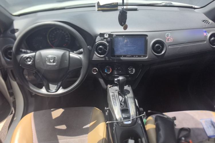 Used Honda XR-V 2017 1.8L EXi CVT Comfort Version Center Console