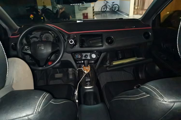Used Honda XR-V 2017 1.5L LXi CVT Classic Edition Center Console