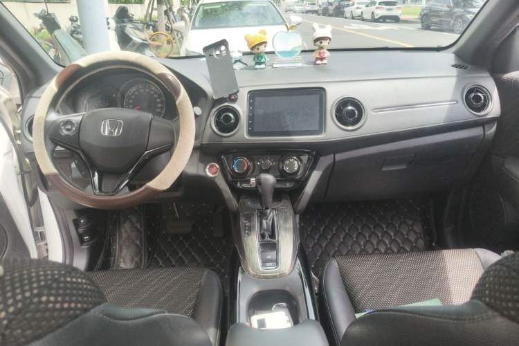 Used Honda XR-V 2017 1.8L EXi CVT Comfort Version Center Console