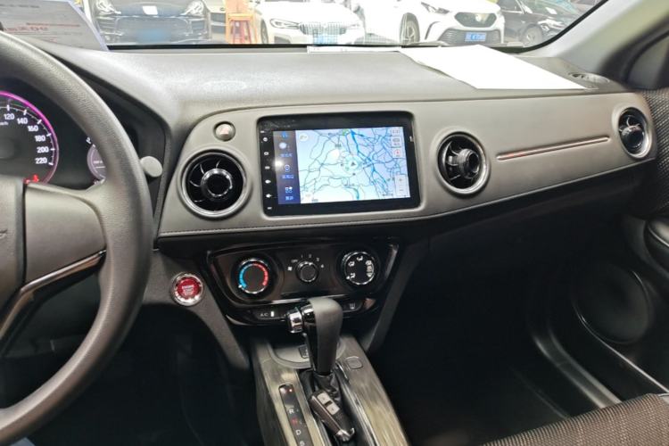 Used Honda XR-V 2017 1.8L EXi CVT Comfort Version Center Console