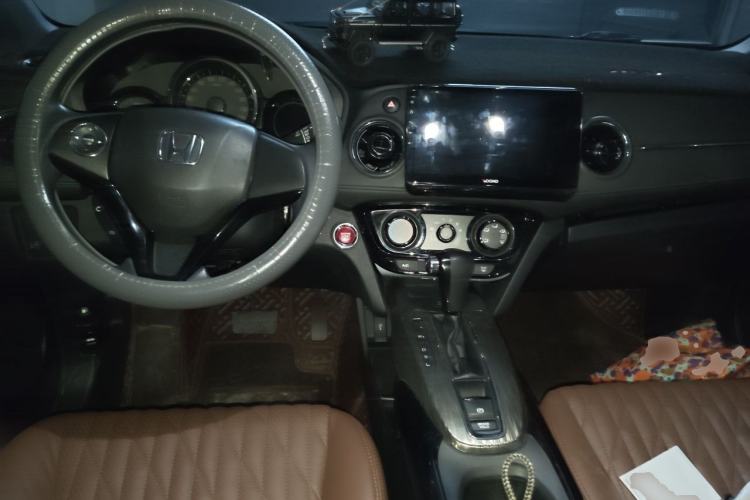 Used Honda XR-V 2017 1.8L EXi CVT Comfort Version Center Console