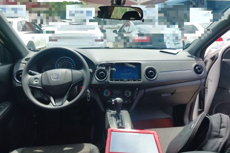 Used Honda XR-V 2017 1.5L LXi CVT Classic Edition Center Console