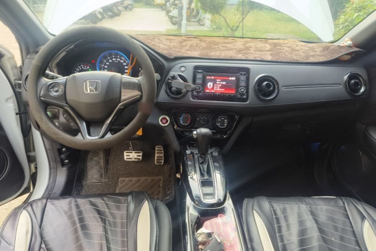 Used Honda XR-V 2017 1.8L EXi CVT Comfort Version Center Console