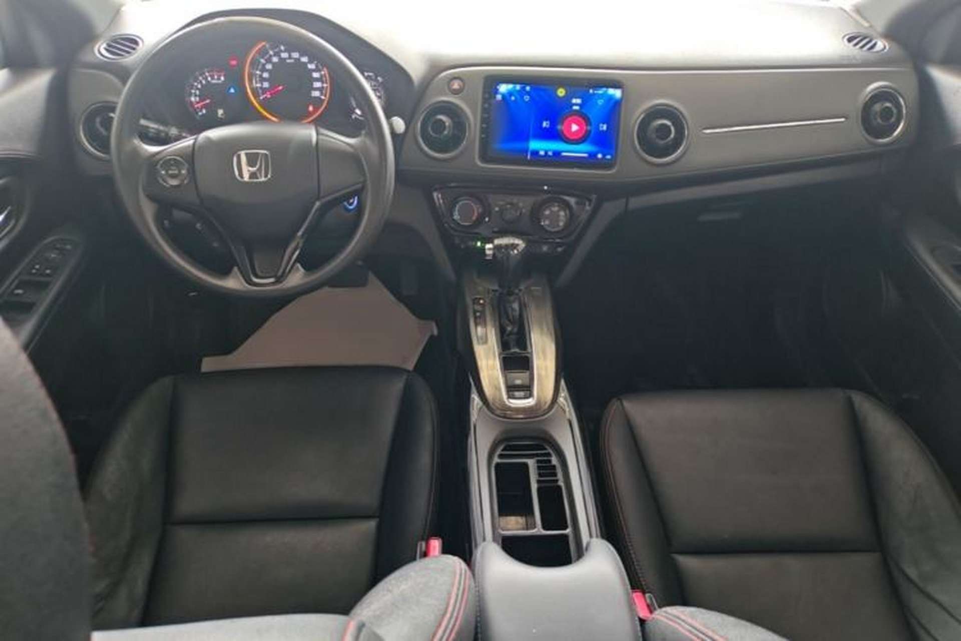 Used Honda XR-V 2017 1.5L LXi CVT Classic Edition Center Console