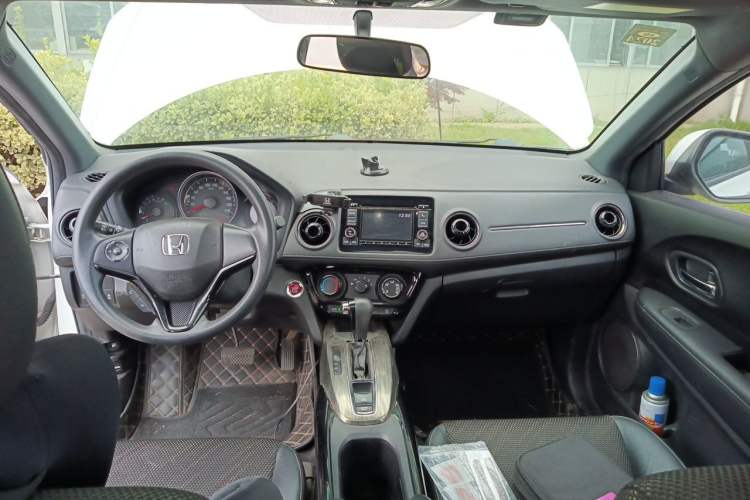Used Honda XR-V 2017 1.8L EXi CVT Comfort Version Center Console