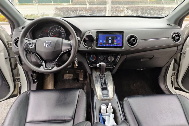 Used Honda XR-V 2017 1.5L LXi CVT Classic Edition Center Console
