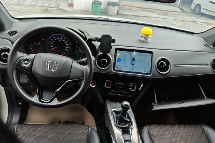 Used Honda XR-V 2017 1.8L EXi Manual Comfort Edition Center Console