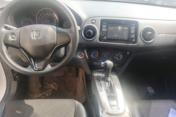 Used Honda XR-V 2017 1.8L EXi CVT Comfort Version Center Console