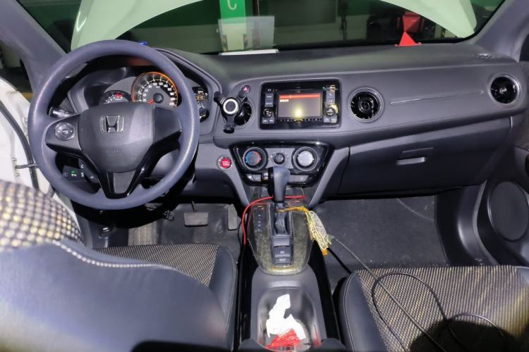 Used Honda XR-V 2017 1.8L EXi CVT Comfort Version Center Console
