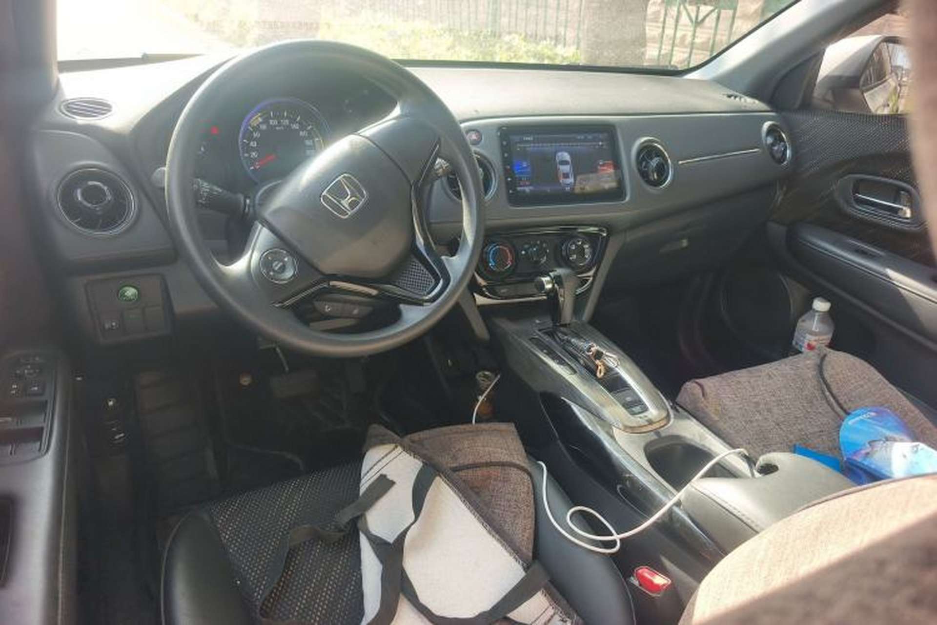Used Honda XR-V 2017 1.8L EXi CVT Comfort Version Center Console