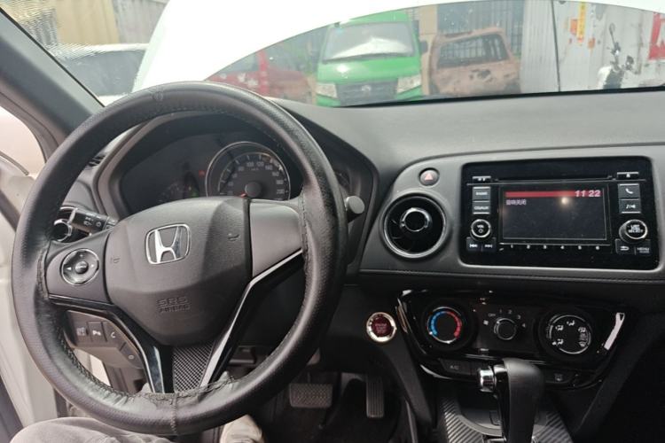 Used Honda XR-V 2017 1.8L EXi CVT Comfort Version Center Console