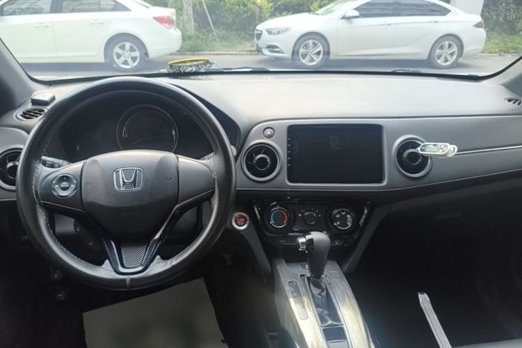 Used Honda XR-V 2017 1.8L EXi CVT Comfort Version Center Console