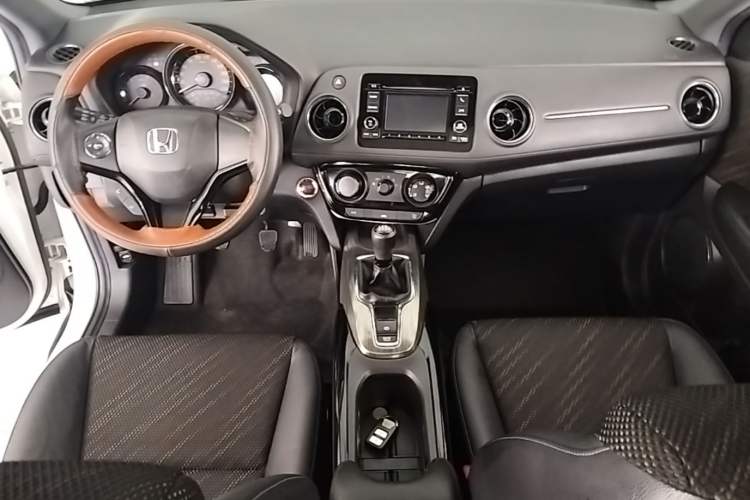 Used Honda XR-V 2017 1.8L EXi Manual Comfort Edition Center Console