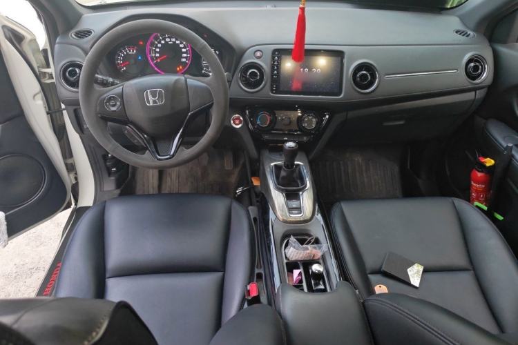 Used Honda XR-V 2017 1.8L EXi Manual Comfort Edition Center Console