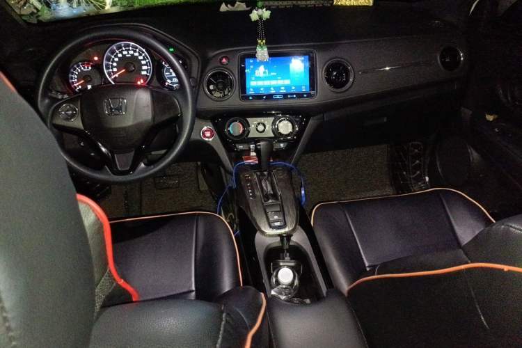 Used Honda XR-V 2017 1.8L EXi CVT Comfort Version Center Console