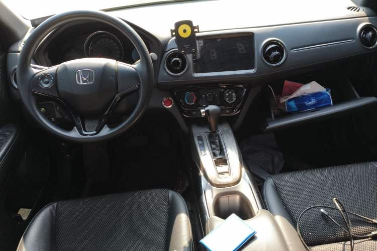 Used Honda XR-V 2017 1.8L EXi CVT Comfort Version Center Console