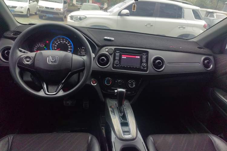 Used Honda XR-V 2017 1.8L EXi CVT Comfort Version Center Console