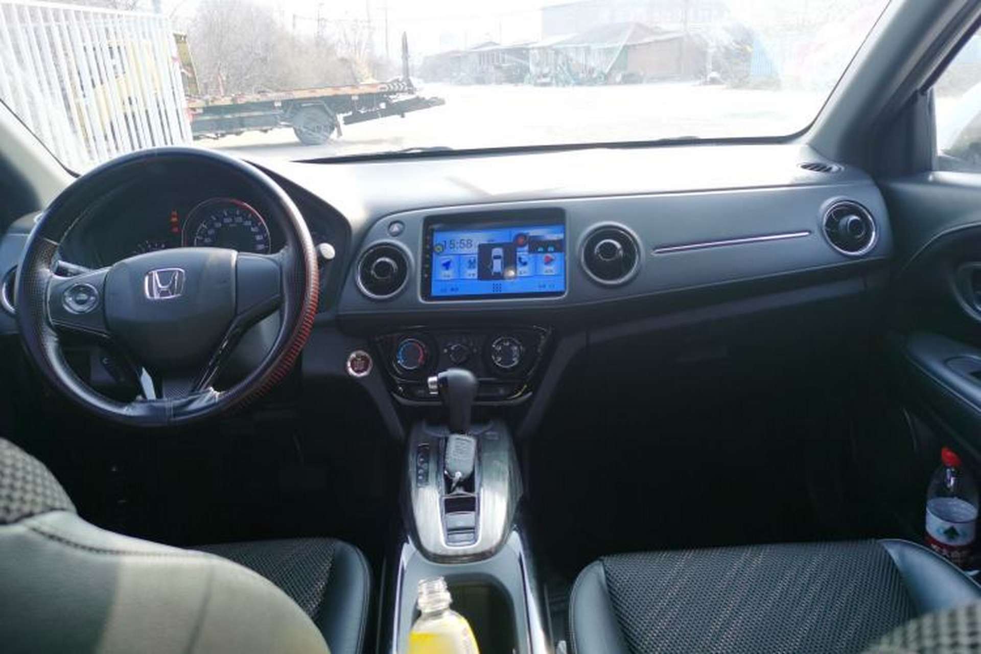 Used Honda XR-V 2017 1.8L EXi CVT Comfort Version Center Console