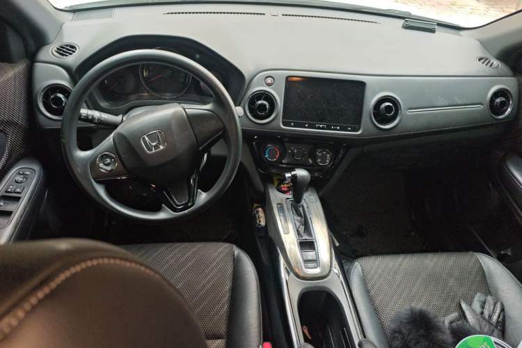 Used Honda XR-V 2017 1.5L LXi CVT Classic Edition Center Console