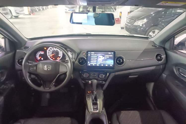 Used Honda XR-V 2017 1.5L LXi CVT Classic Edition Center Console