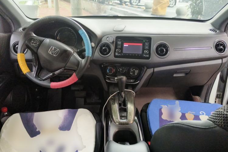 Used Honda XR-V 2017 1.5L LXi CVT Classic Edition Center Console