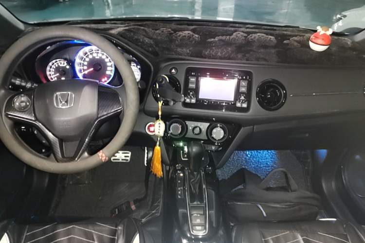 Used Honda XR-V 2017 1.8L EXi CVT Comfort Version Center Console