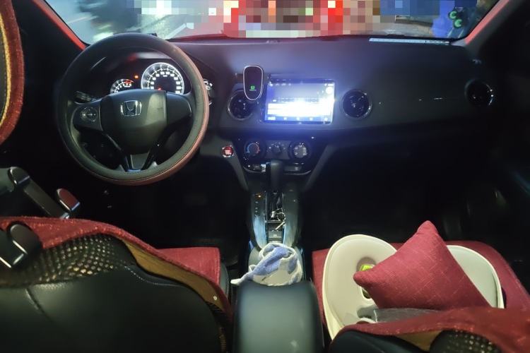 Used Honda XR-V 2017 1.8L EXi CVT Comfort Version Center Console