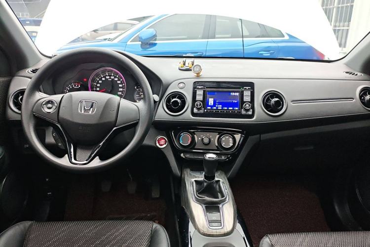 Used Honda XR-V 2017 1.8L EXi Manual Comfort Edition Center Console