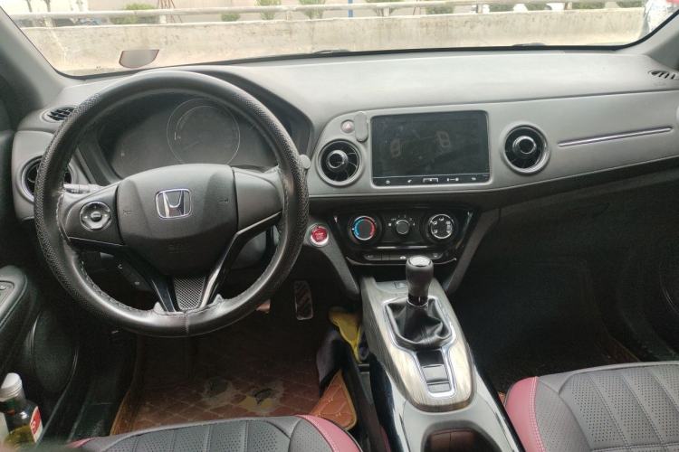 Used Honda XR-V 2017 1.8L EXi Manual Comfort Edition Center Console