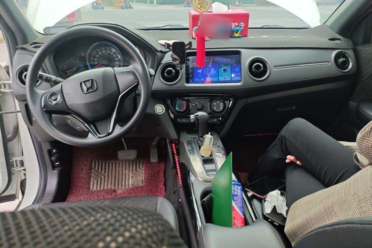 Used Honda XR-V 2017 1.8L EXi CVT Comfort Version Center Console