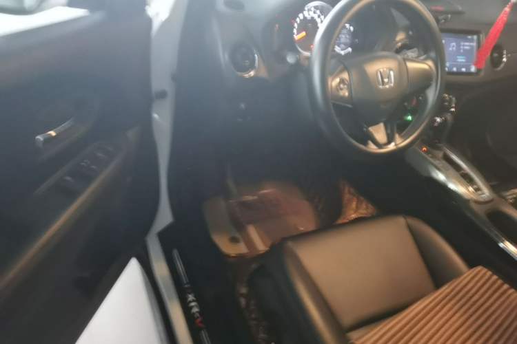 Used Honda XR-V 2017 1.5L LXi CVT Classic Edition Driver Seat