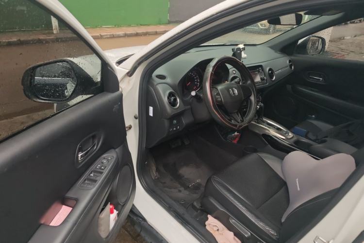 Used Honda XR-V 2017 1.5L LXi CVT Classic Edition Driver Seat