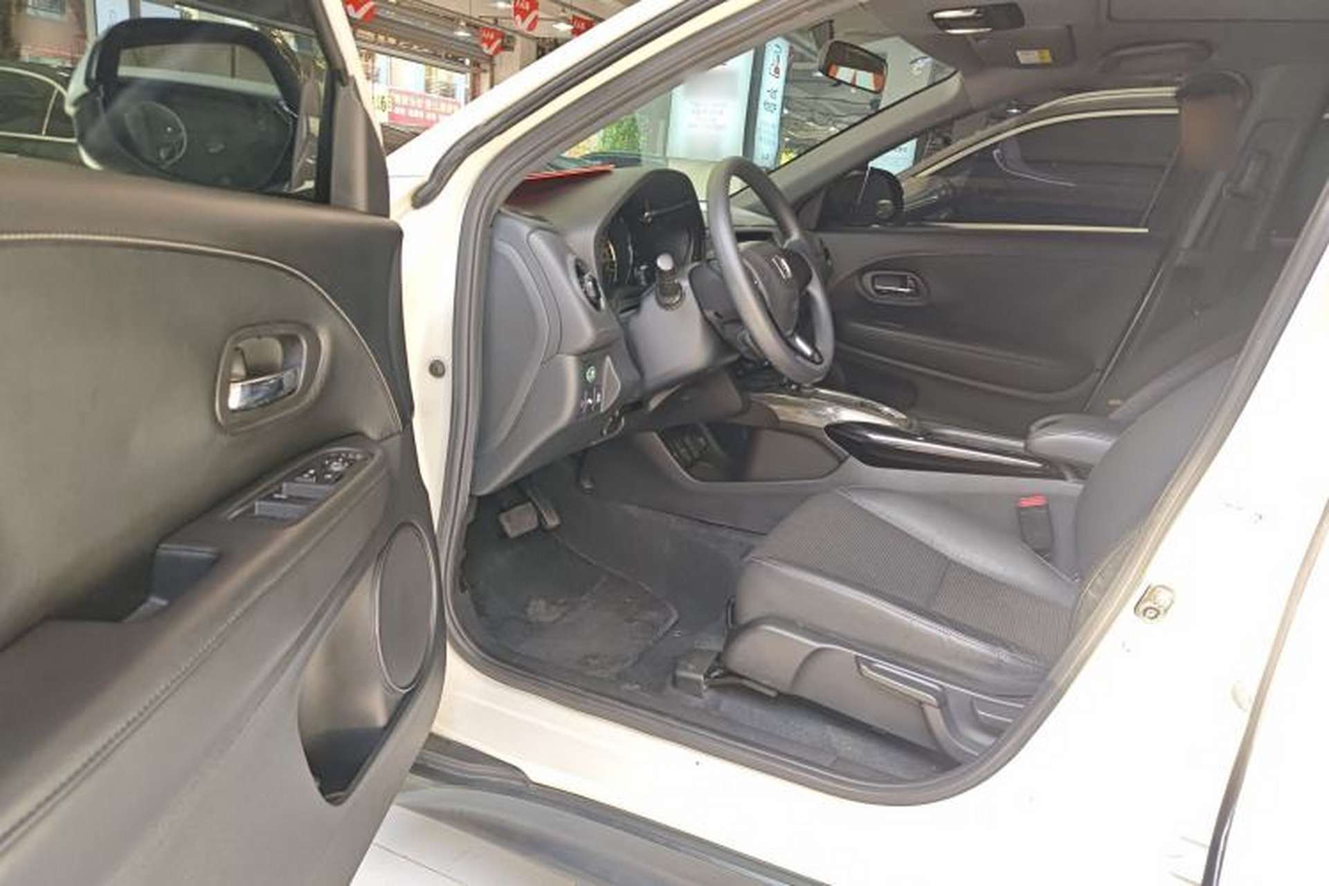 Used Honda XR-V 2017 1.8L EXi CVT Comfort Version Driver Seat