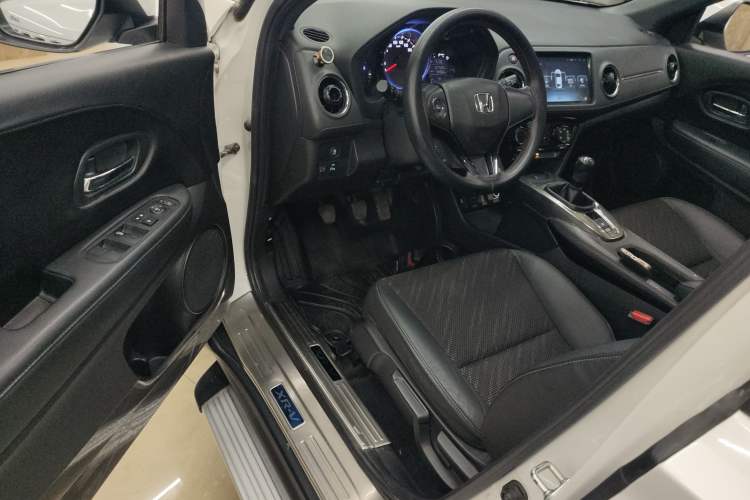 Used Honda XR-V 2017 1.8L EXi Manual Comfort Edition Driver Seat
