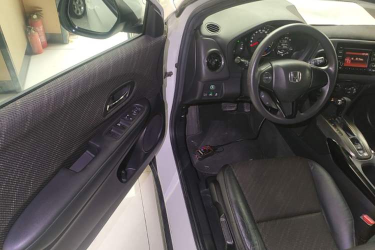 Used Honda XR-V 2017 1.5L LXi CVT Classic Edition Driver Seat