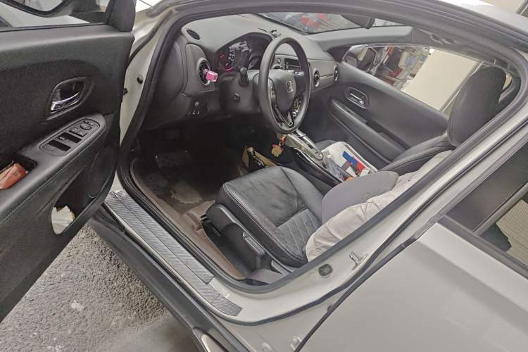 Used Honda XR-V 2017 1.8L EXi CVT Comfort Version Driver Seat