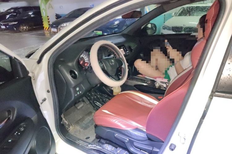 Used Honda XR-V 2017 1.5L LXi CVT Classic Edition Driver Seat