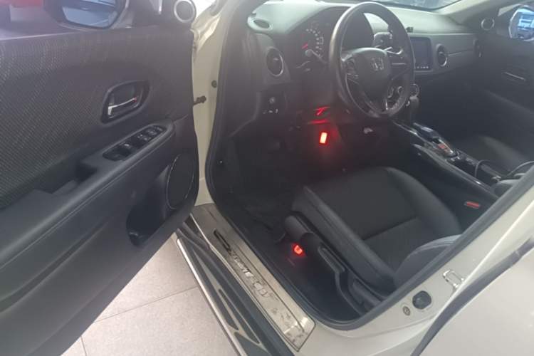Used Honda XR-V 2017 1.8L EXi CVT Comfort Version Driver Seat