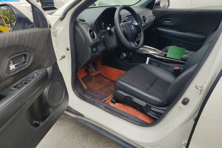 Used Honda XR-V 2017 1.5L LXi CVT Classic Edition Driver Seat