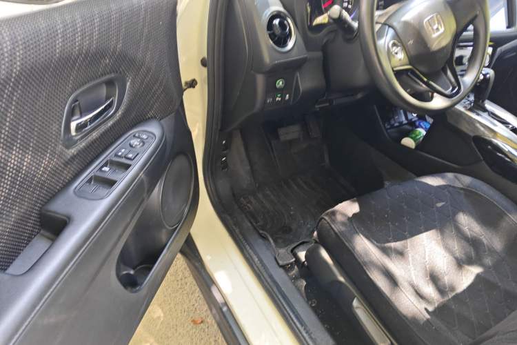 Used Honda XR-V 2017 1.8L EXi CVT Comfort Version Driver Seat