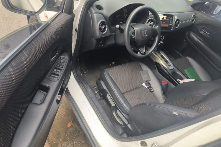 Used Honda XR-V 2017 1.8L EXi CVT Comfort Version Driver Seat