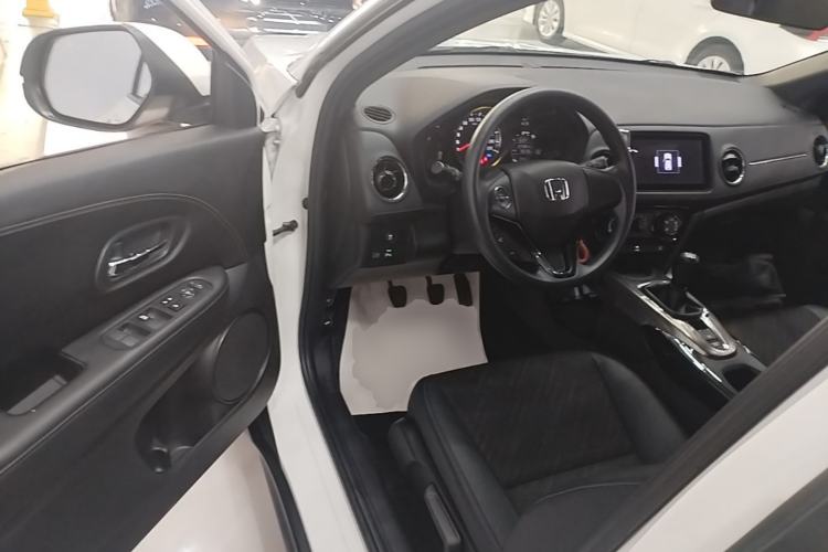 Used Honda XR-V 2017 1.5L LXi Manual Classic Edition Driver Seat