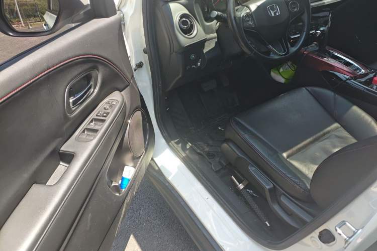 Used Honda XR-V 2017 1.8L VTi CVT Luxury Edition Driver Seat