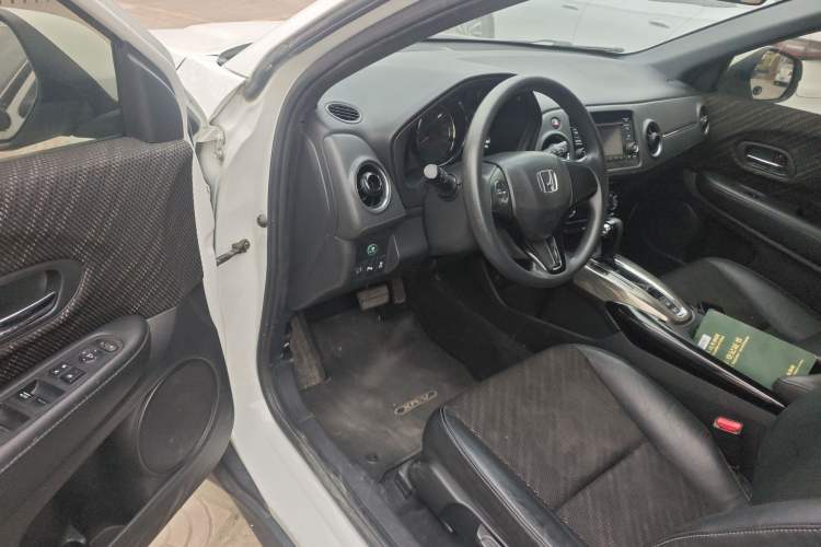 Used Honda XR-V 2017 1.5L LXi CVT Classic Edition Driver Seat