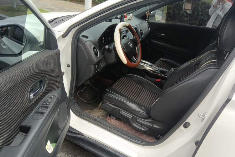 Used Honda XR-V 2017 1.8L EXi CVT Comfort Version Driver Seat