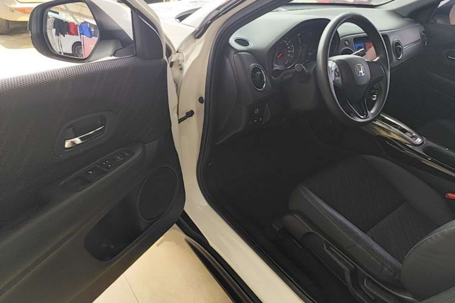 Used Honda XR-V 2017 1.8L EXi CVT Comfort Version Driver Seat
