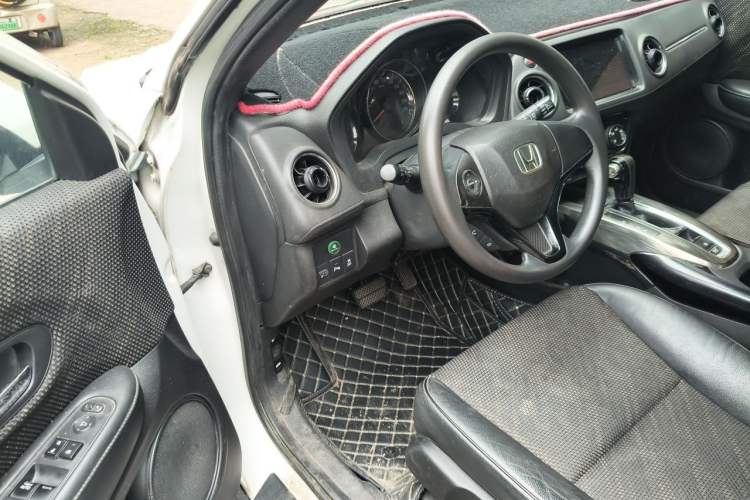 Used Honda XR-V 2017 1.5L LXi CVT Classic Edition Driver Seat