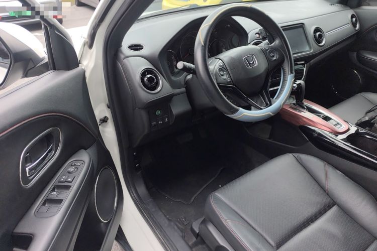 Used Honda XR-V 2017 1.8L VTi CVT Luxury Edition Driver Seat