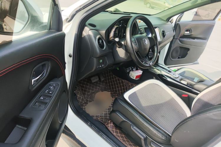 Used Honda XR-V 2017 1.5L LXi CVT Classic Edition Driver Seat