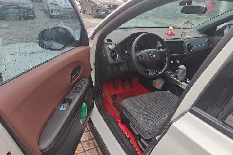 Used Honda XR-V 2017 1.5L LXi Manual Classic Edition Driver Seat